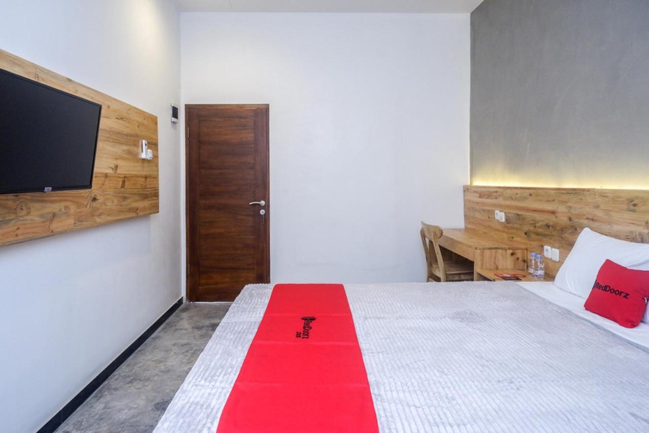 Reddoorz @ Klaten City Hotell Eksteriør bilde